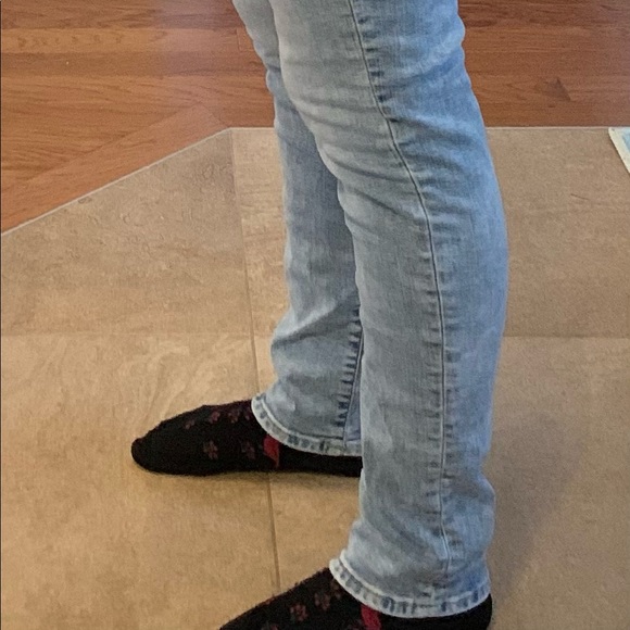 American Eagle Skinny Jeans - Picture 2 of 4